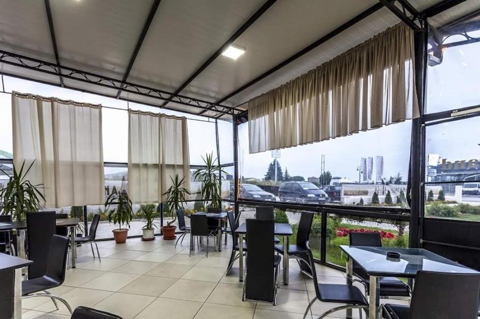 Villa Grand 比托拉 外观 照片